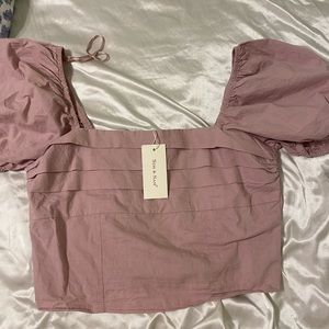 SIM AND SAM puff sleeve top